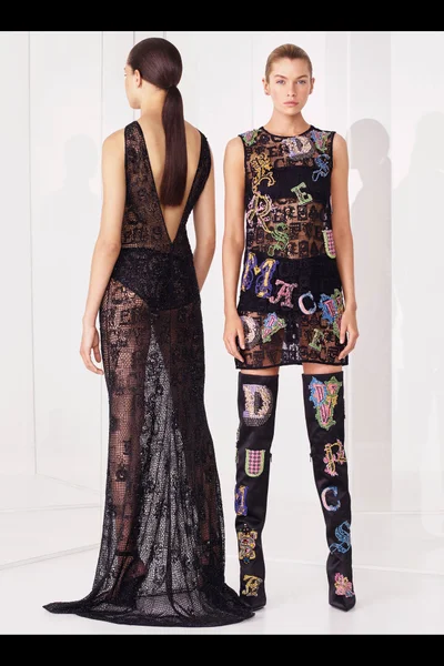 Look 19